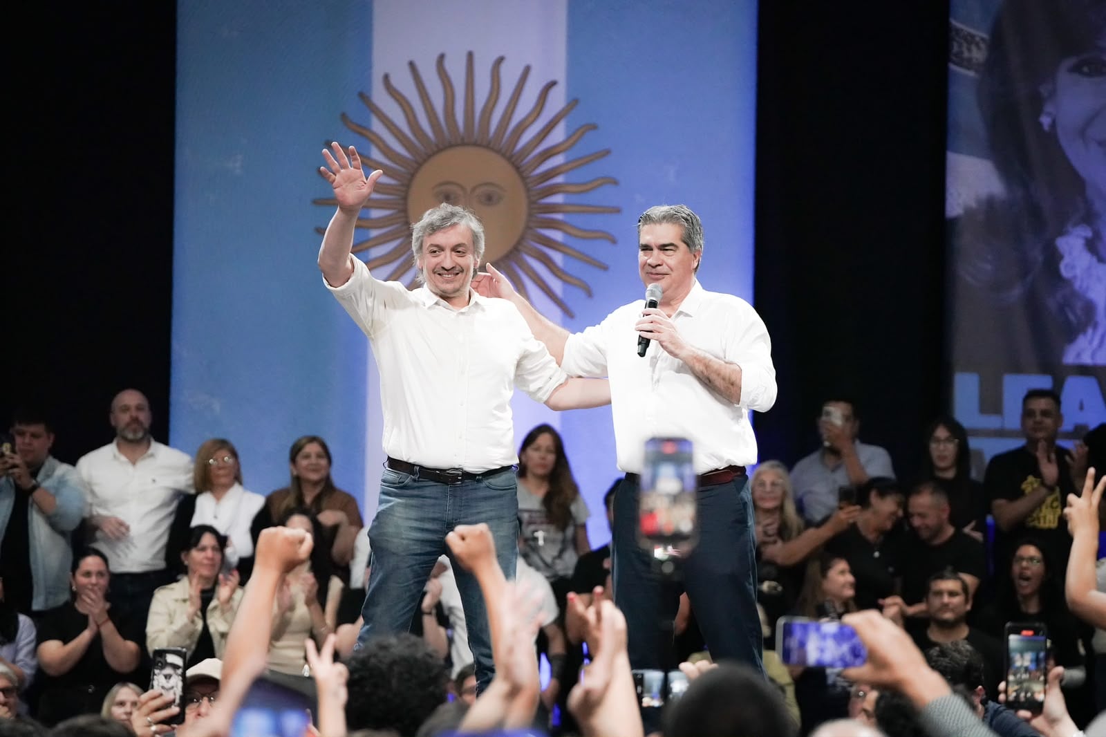 Máximo Kirchner junto a Jorge Capitanich