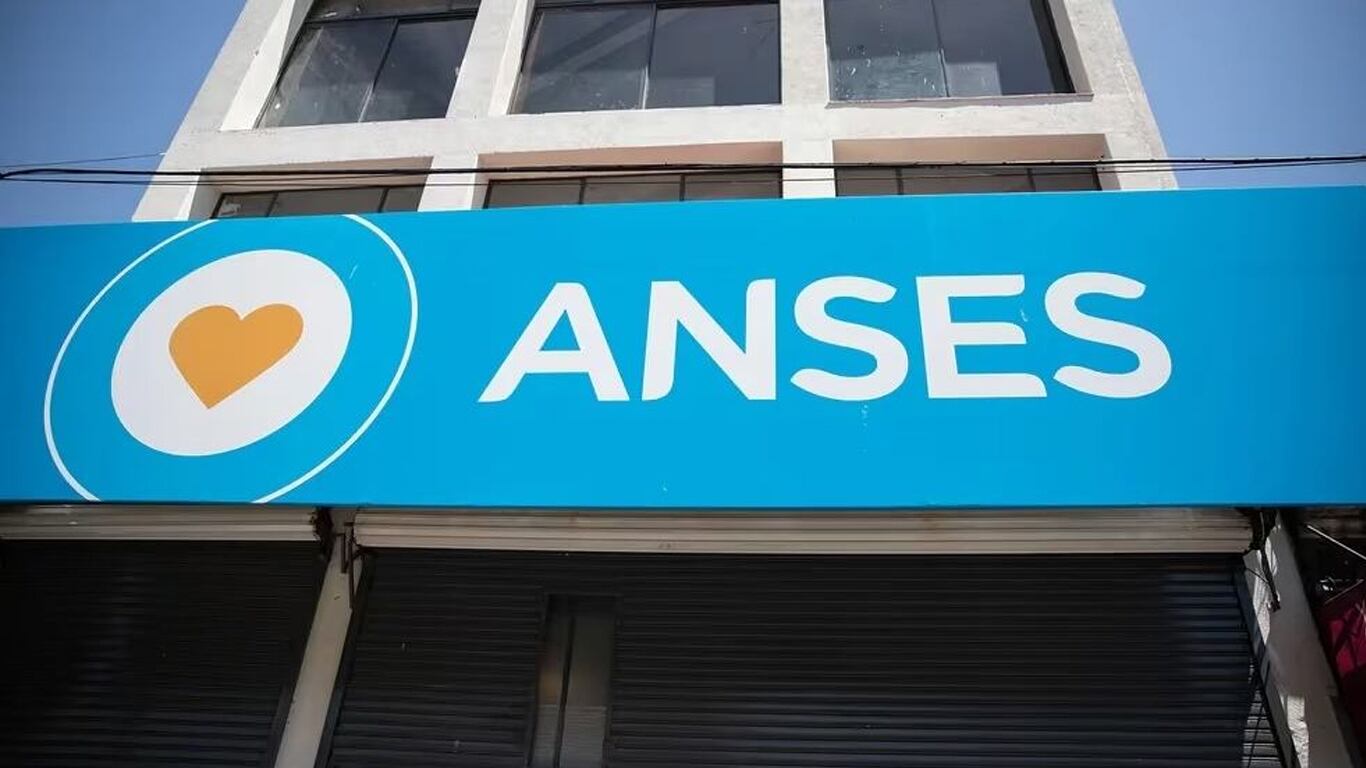 Aumento y bono ANSES: cómo quedarán los haberes de los jubilados en noviembre (Foto: ANSES)