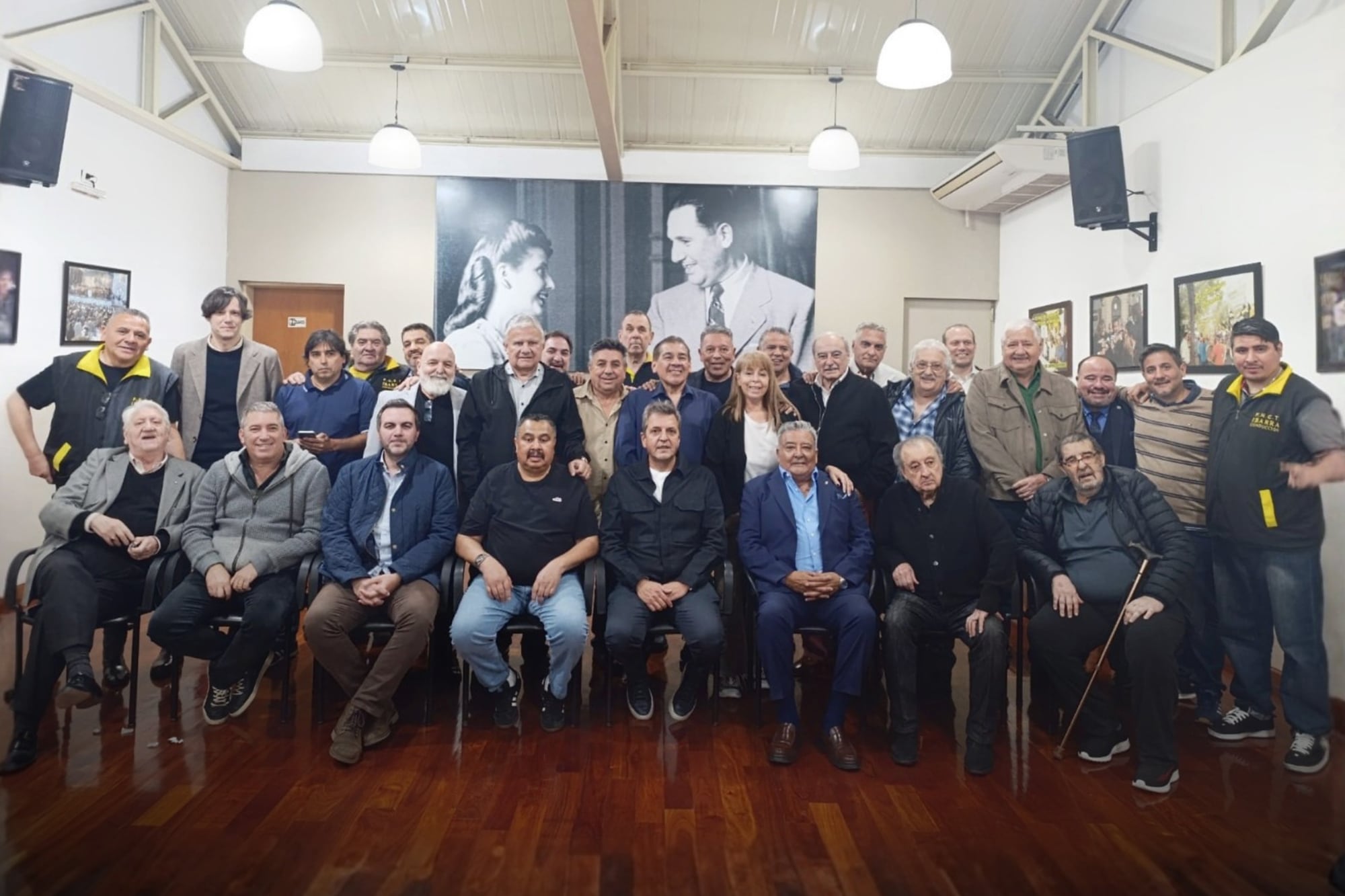 Gremialistas de las 62 Organizaciones recibieron a Sergio Massa