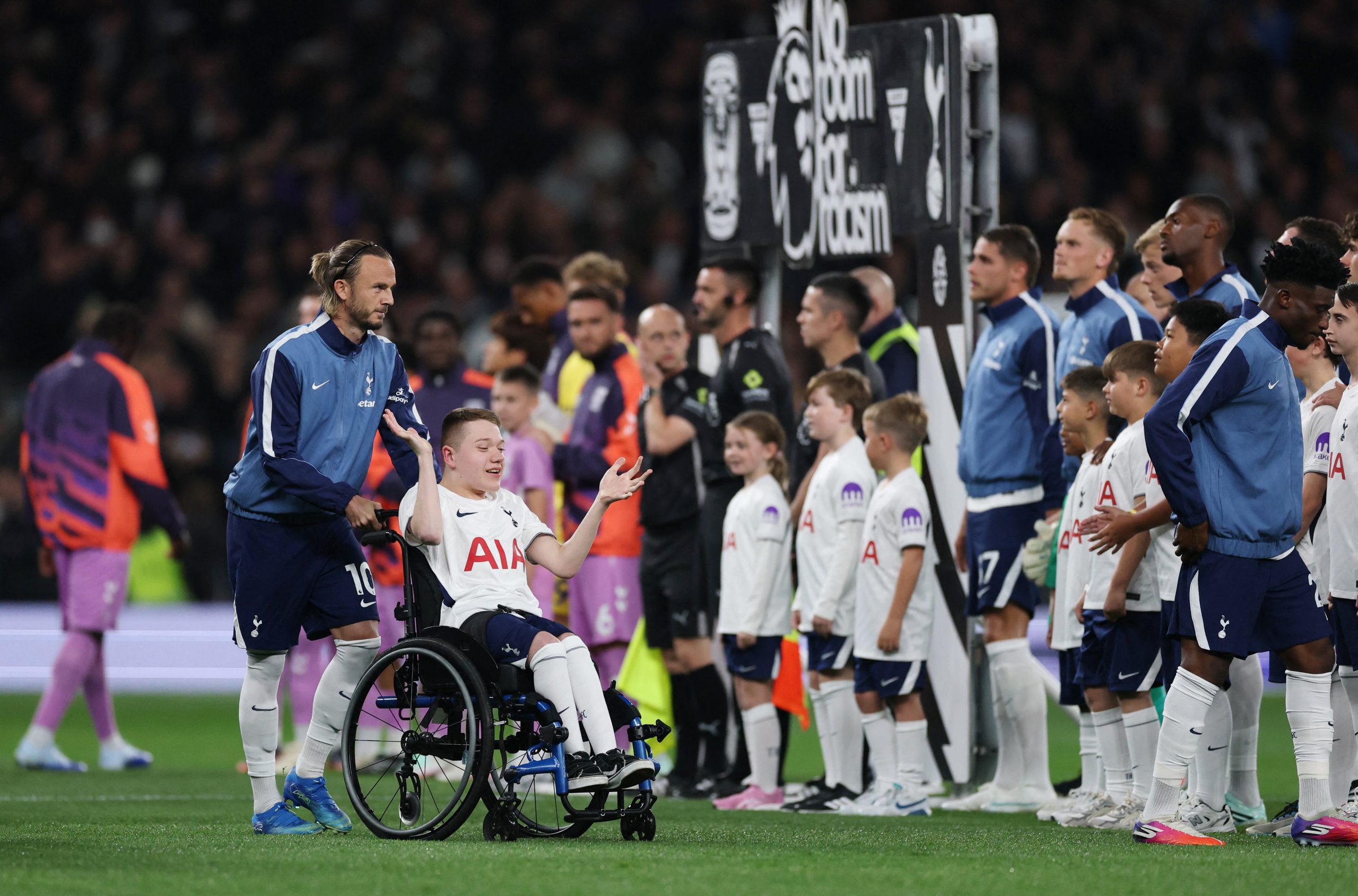 Tottenham vs Coventry por la fecha 7 de la Premier League del 2026.