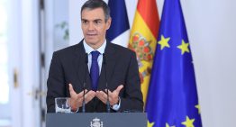 Reacciones a los decretos de vivienda y las acampadas en directo | Sánchez anuncia una declaración institucional a las 9.00 en La Moncloa