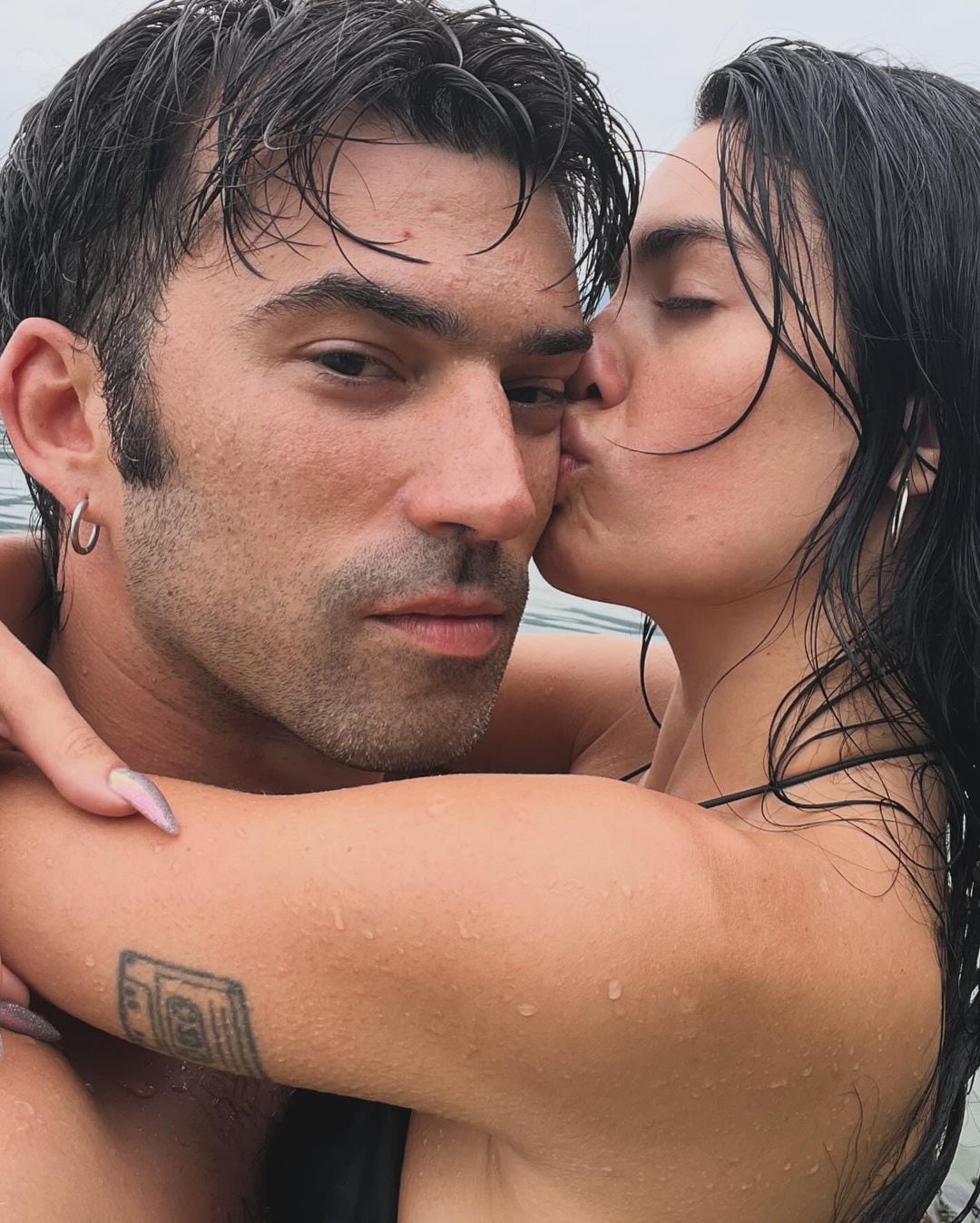 Aunque está acostumbrada a desenvolverse frente a miles de personas, Lali reconoció que su primer encuentro con Pedro la intimidó: “Me sentí nerviosa”