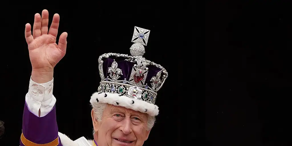 Buckingham anuncia que Carlos III vuelve a la vida pública la semana que viene
