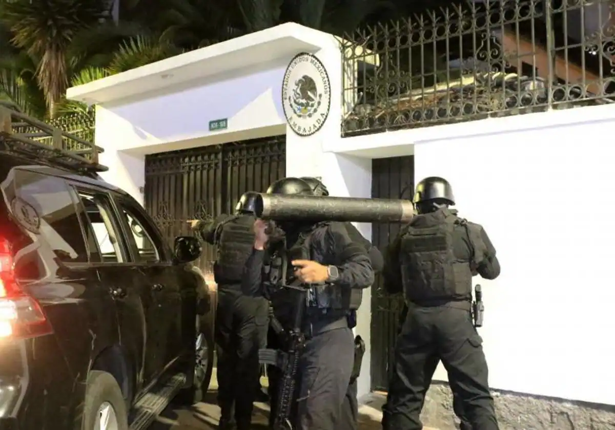 La CELAC condena la irrupción violenta de la Embajada de México en Ecuador