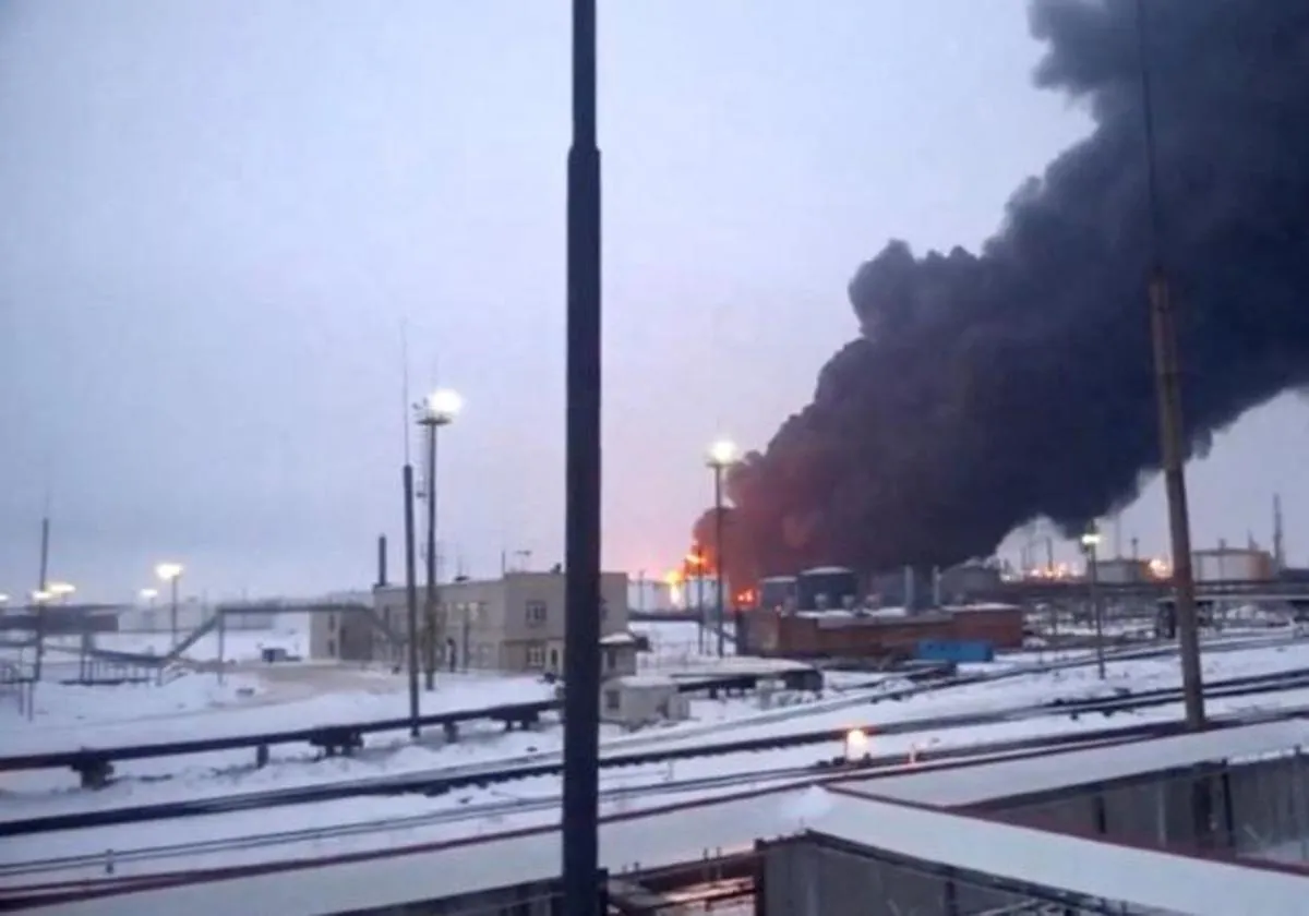 Ucrania ataca nuevamente una refinería rusa en la región cercana a Moscú de Riazán