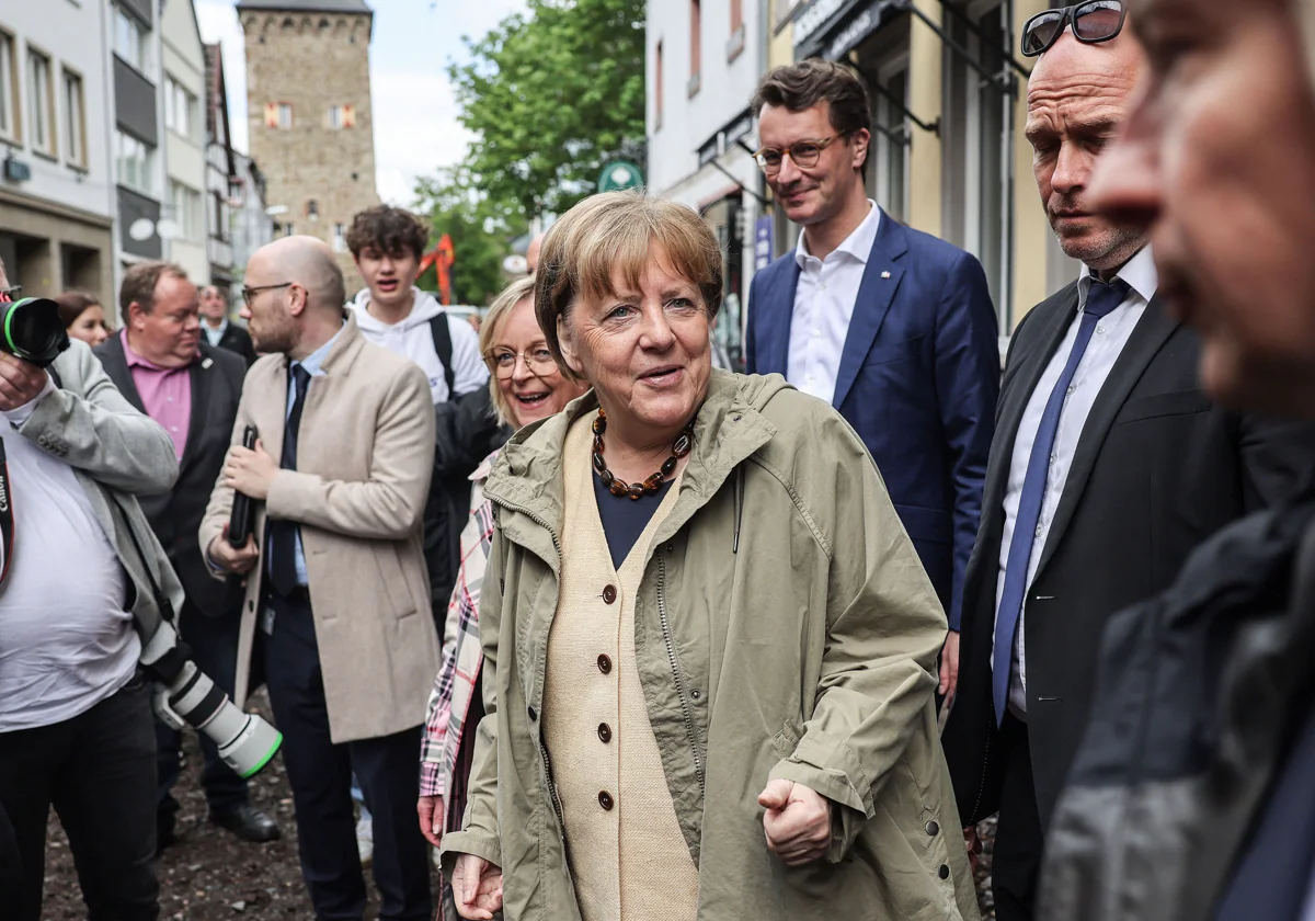 La ajetreada jubilación de Angela Merkel, la dama de hierro alemana