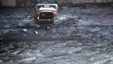 Vehículo conducido por un beodo cayó al Río Mapocho
