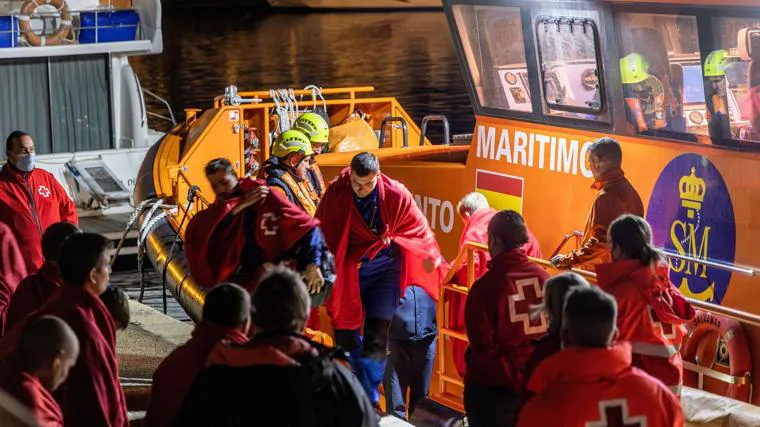 Los supervivientes del Ursa Major llegan al puerto de Cartagena