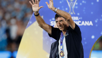 Costas y Scaloni aparecieron entre los finalistas al premio Mejor Entrenador de América