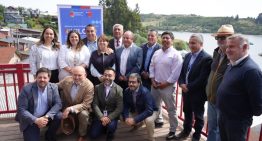 SLEP Chiloé firma convenios de cooperación con las diez comunas de la provincia