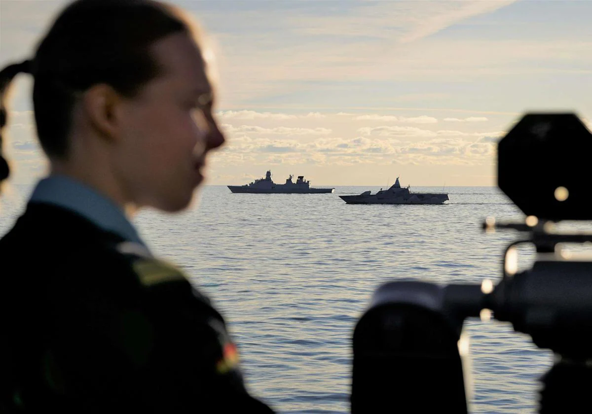 La OTAN envía dos buques al Báltico tras el supuesto sabotaje de cables submarinos