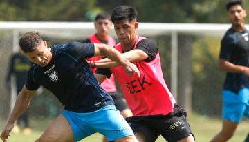 Unión Española y Huachipato repartieron triunfos en duelos de pretemporada