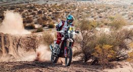 José Ignacio Cornejo sigue metido entre los 10 mejores del Dakar