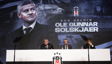 Ole Gunnar Solskjaer vivió su presentación como nuevo DT de Besiktas