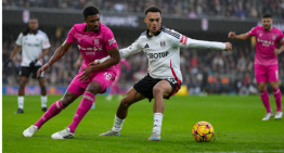 Fulham rescató un empate ante Ipswich y alargó su racha invicta