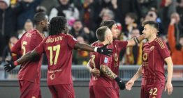 AS Roma derrotó a Genoa en el inicio de una nueva jornada de la Serie A