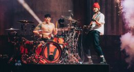 Twenty One Pilots deslumbró en su primer estadio en Chile