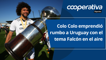 Cooperativa Deportes: Colo Colo emprendió rumbo a Uruguay con el tema de Falcón en el aire