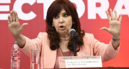 Milei firma un proyecto que puede impedir la candidatura de Cristina Kirchner