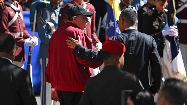 La soledad internacional de Maduro en su toma de posesión: solo le han acompañado Díaz-Canel (Cuba) y Ortega (Nicaragua)