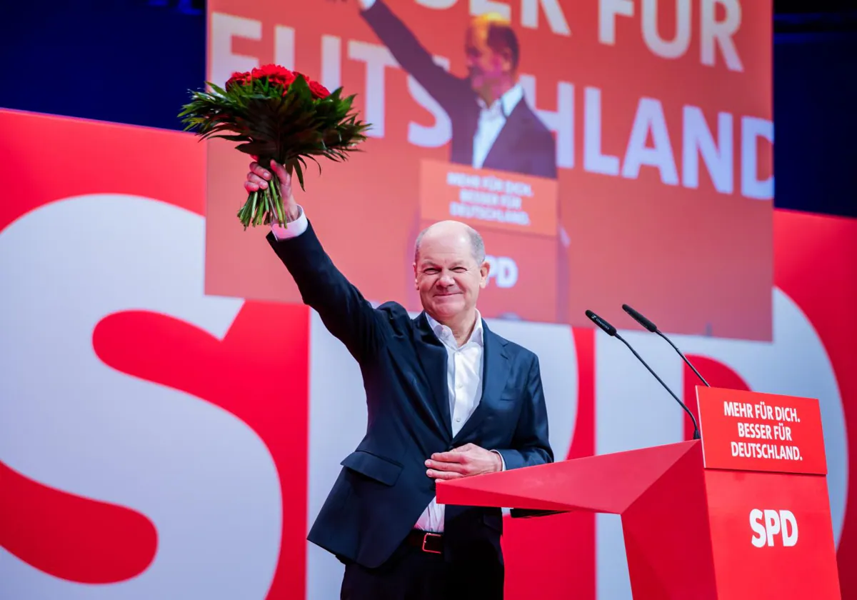 Olaf Scholz, tras ser confirmado como candidato a la Cancillería en las elecciones de febrero, en la convención del Partido Socialdemócrata de Alemania celebrada este sábado