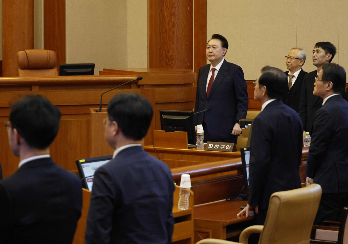 El presidente de Corea del Sur, Yoon Suk-yYeol asiste a la cuarta audiencia de su juicio político