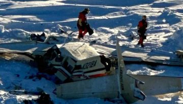 Al menos tres muertos en un accidente aéreo en Alaska tras hallar estrellado el avión desaparecido