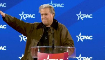 Bannon, el ideólogo de Trump, ensalza a Vox y ataca al Frente Nacional francés