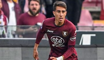 Diego Valencia rescindió su contrato con Salernitana