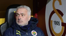 Galatasaray provocó a Mourinho y lo acusó de racismo: Que siga llorando