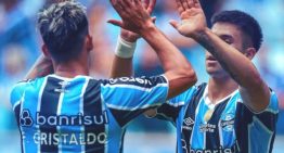 Alexander Aravena aportó con gol en claro triunfo de Gremio sobre Sao Luiz