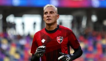 Keylor Navas sufrió su primera derrota con Newell's ante Central Córdoba