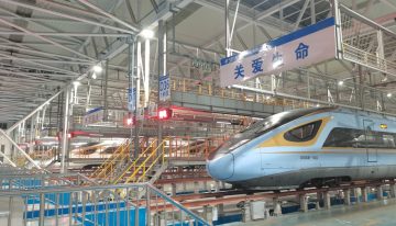 IA al servicio: China inspecciona sus trenes de alta velocidad con robots y drones