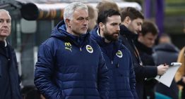 Galatasaray denunciará a Mourinho por declaraciones racistas tras clásico en Turquía