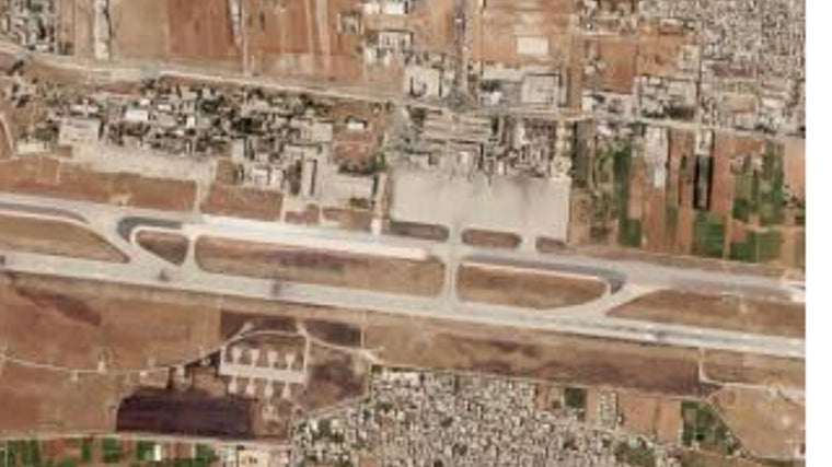 Imágenes satelitales muestran a Israel construyendo bases militares en la zona de amortiguación de Siria