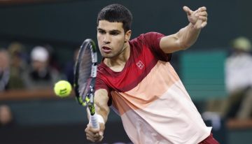 Carlos Alcaraz tumbó a Francisco Cerúndolo y avanzó a semifinales en Indian Wells