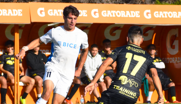 Axel Cerda y Diego Corral guiaron goleada de la UC en su amistoso ante Lautaro de Buin