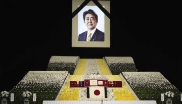 Justicia japonesa ordena disolver la secta Moon como organización religiosa