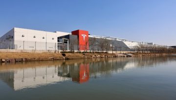 Megafábrica de Tesla en Shanghai ya exporta baterías de almacenamiento de energía