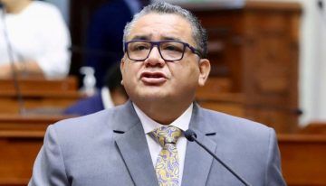 Congreso de Perú censuró al ministro del Interior ante ola de criminalidad