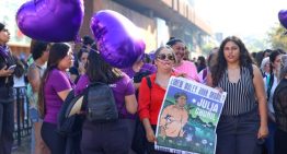 Así se vive la marcha por el Día Internacional de la Mujer en la Alameda