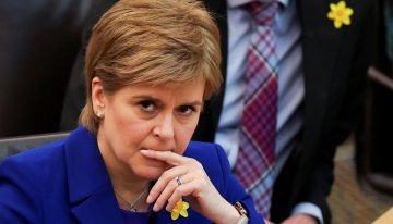 La ex primera ministra de Escocia Nicola Sturgeon, absuelta en la investigación sobre las finanzas de su partido