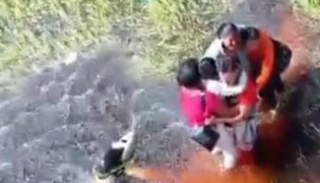 Cinco personas sobreviven 36 horas en un pantano rodeados de caimanes tras un accidente de avioneta