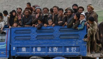 El infierno de los afganos: expulsados de Pakistán y vuelta al peligro talibán