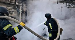 Rusia continúa sus bombardeos contra Ucrania pese a la promesa de Putin a Trump de iniciar conversaciones para un alto el fuego
