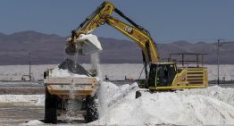 China asegura que BYD y Tsingshan siguen interesadas en la explotación del litio en Chile