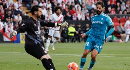 Real Betis empató con Rayo Vallecano y se mantuvo lejos de la zona de Champions