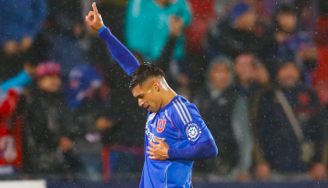 Universidad de Chile goleó a Huachipato y metió presión a los líderes en la Liga