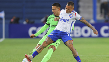 Nacional de Eduardo Vargas se despidió con un triunfo ante Atlético Nacional de la Libertadores