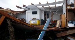 Familia sobrevivió al tornado al refugiarse bajo una mesa: «Fue la única salvación; el resto voló todo»